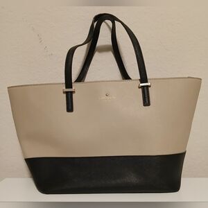 Kate Spade Large Purse With Dust Bag